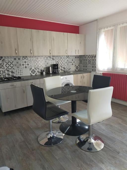 Guern ,Maison A La Campagne Esterno foto